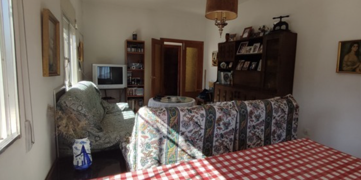 Villa in Armuna, Spain,