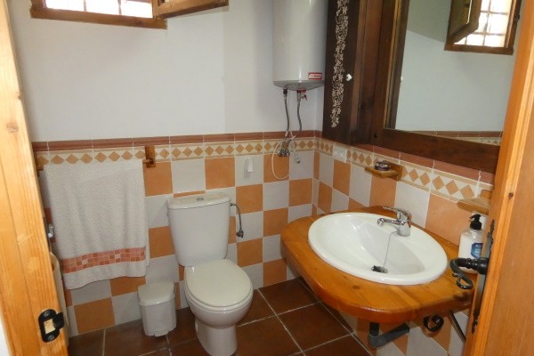 Cave House – Galera