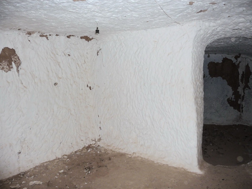 Cave House – Freila