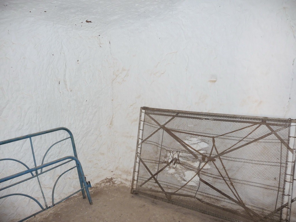 Cave House – Freila