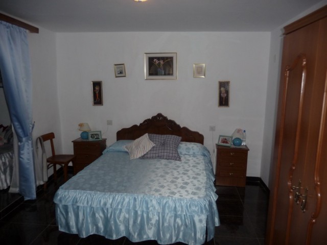 Village Property – Zujar