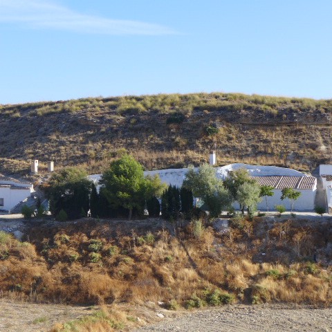 Cave House – Riego Nuevo