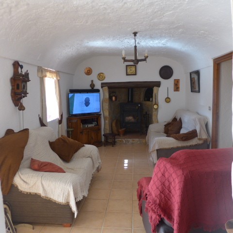 Cave House – Puente Arriba