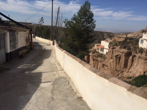 Cave House – Freila