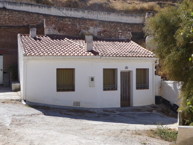 Cave House – Freila