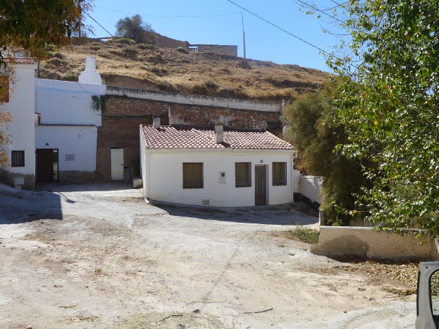 Cave House – Freila