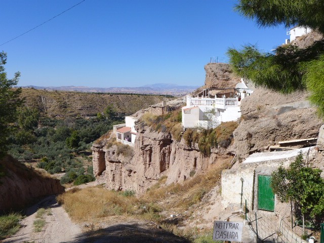 Cave House – Freila