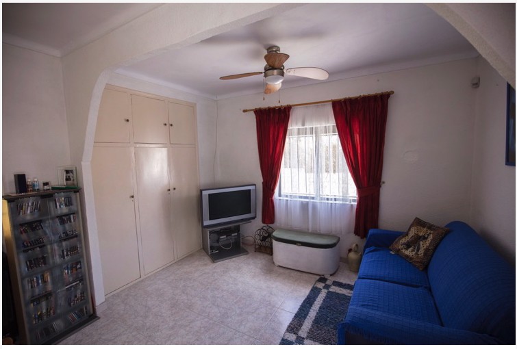 Village Property – Castillejar