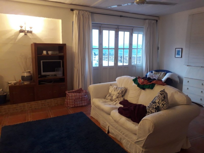 Town House – Seron