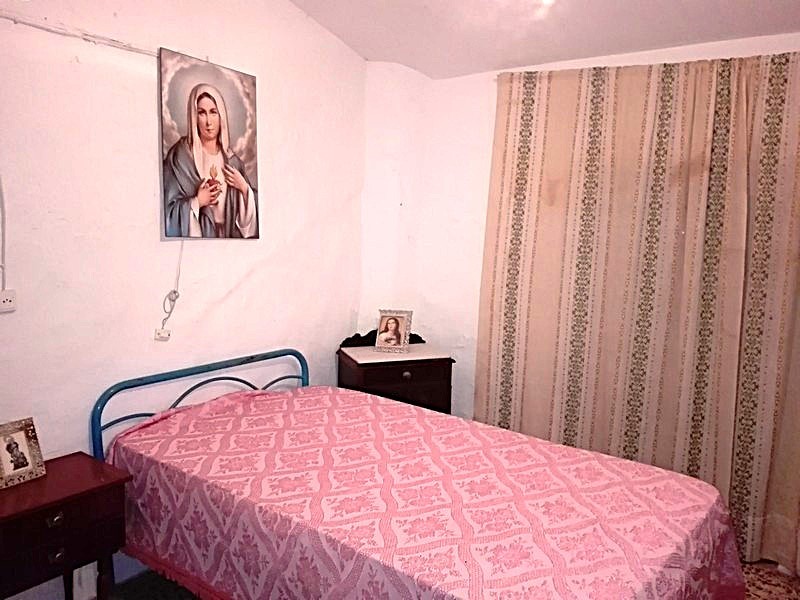 Village Property – Somontin