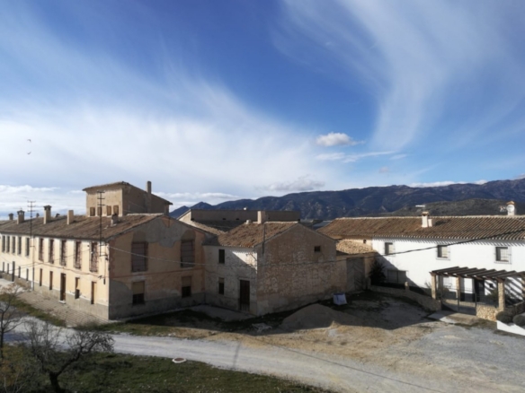 Village Property – Campo Camara