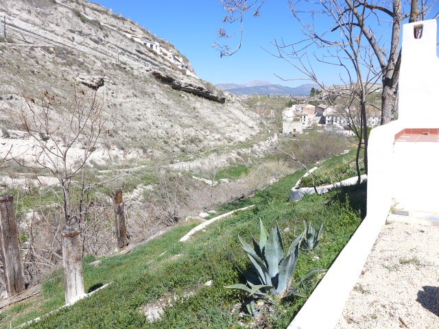 Cave House – Galera
