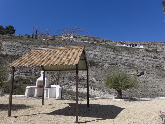 Cave House – Galera