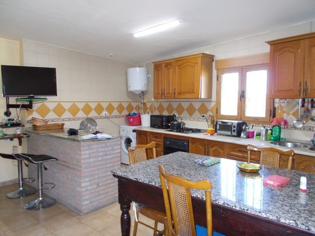 Rural Property – Seron