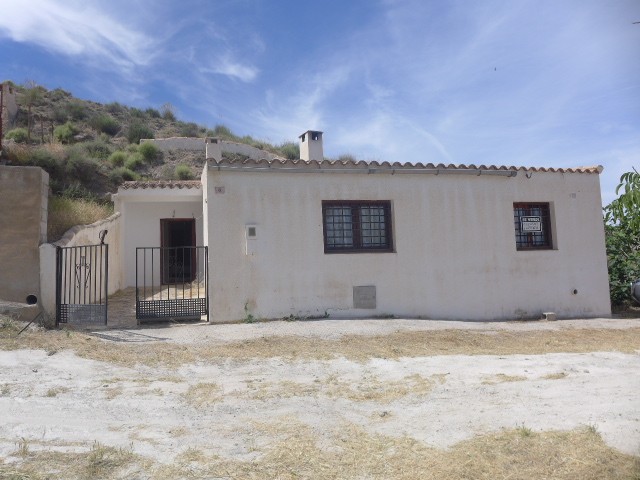 Cave House – Galera