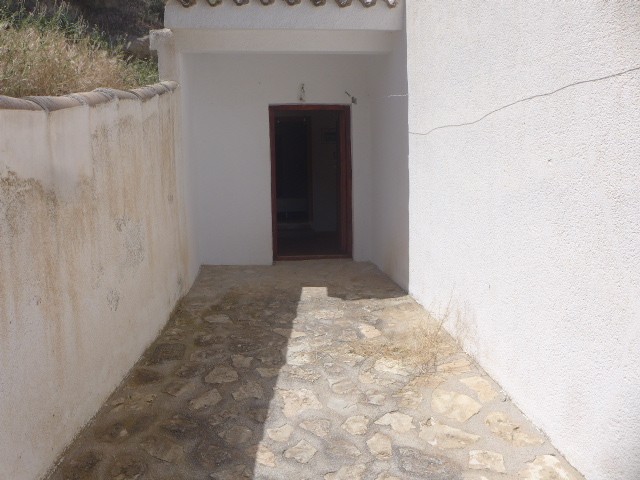 Cave House – Galera