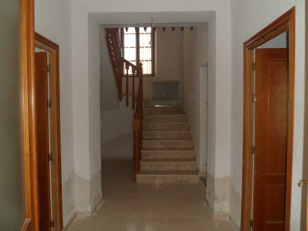 Village Property – Campo Camara