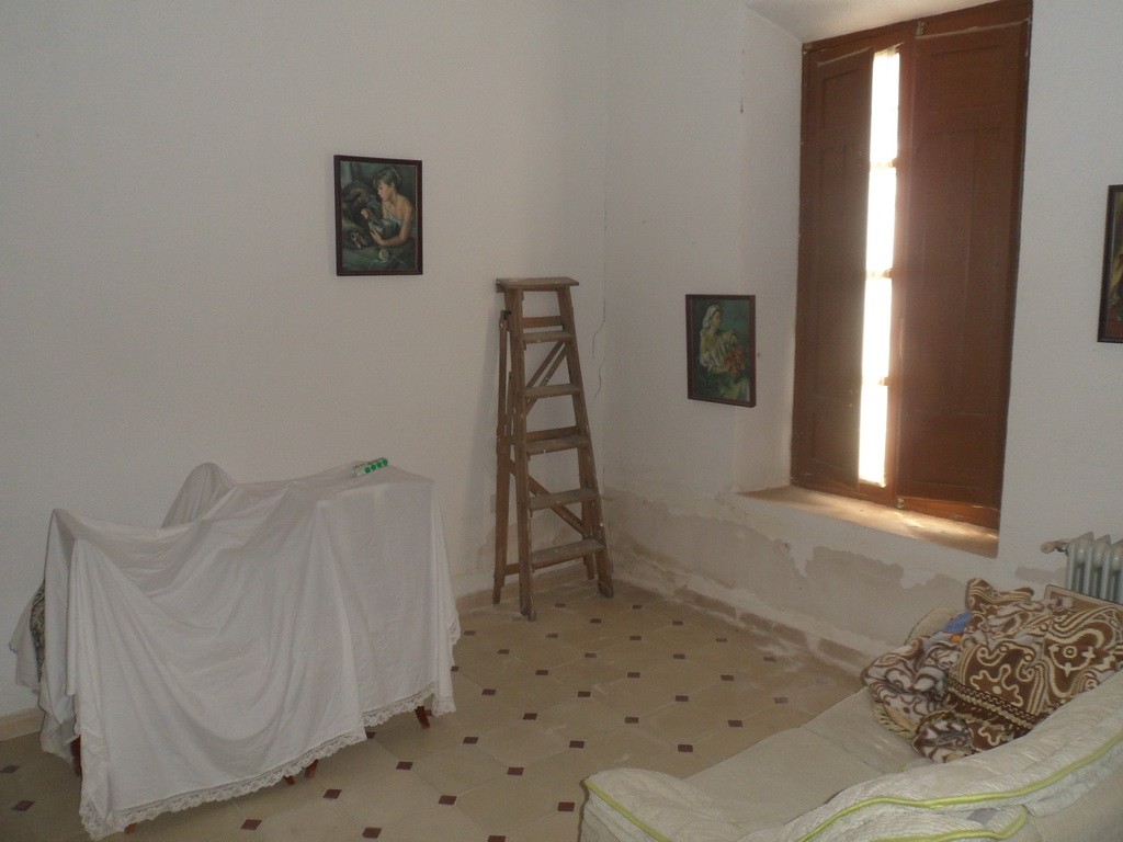 Village Property – Campo Camara
