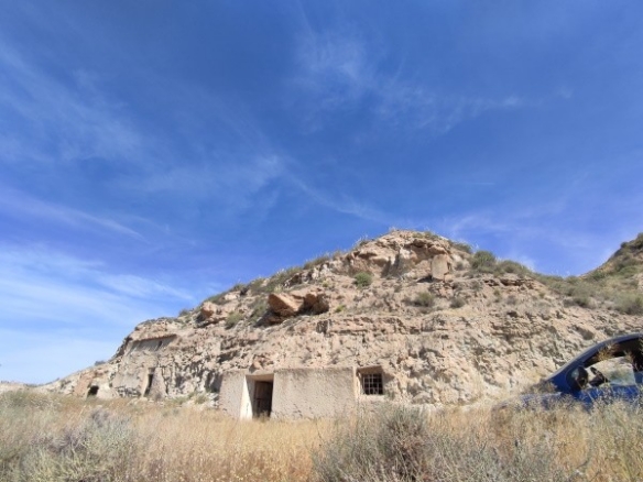 Cave House – Galera