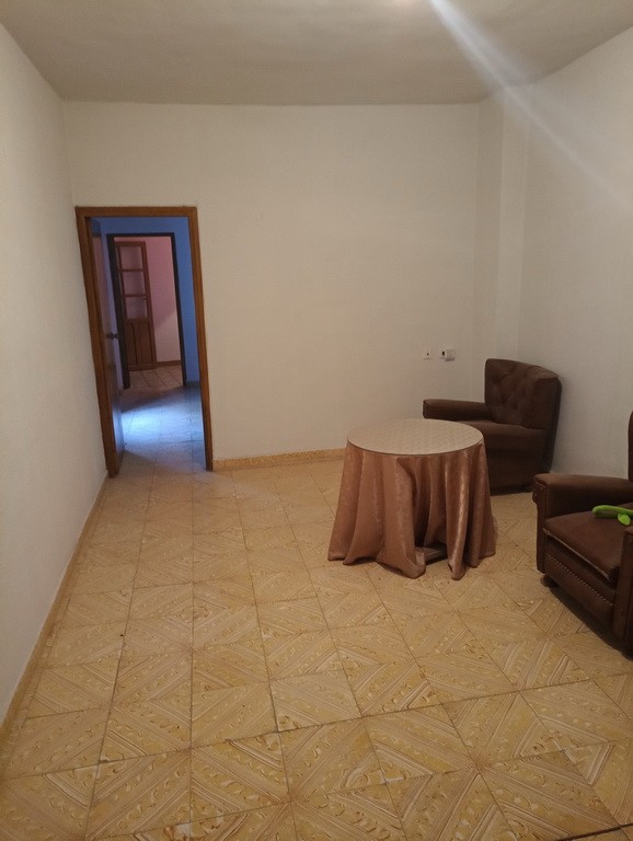 Town House – Baza