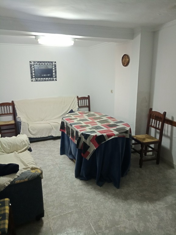 Town House – Baza