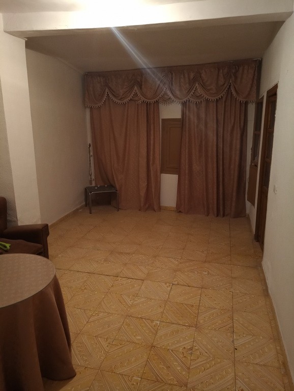 Town House – Baza