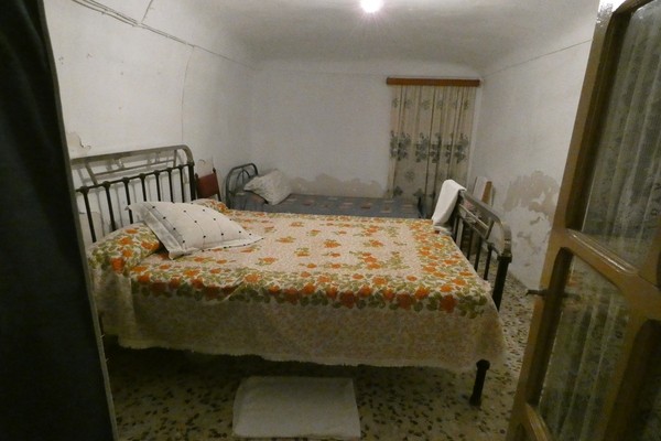 Cave House – Galera
