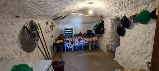 Cave House – Caniles