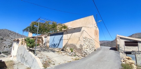 Rural Property – Oria