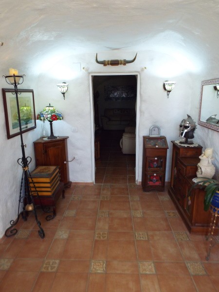 Cave House – Los Olivos