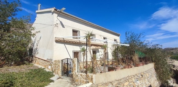 Rural Property – Seron