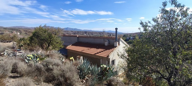 Rural Property – Seron