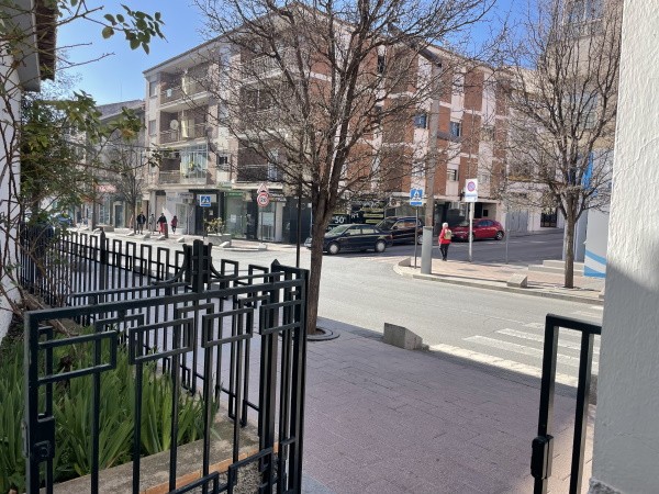 Town House – Baza