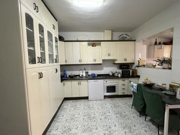 Town House – Baza