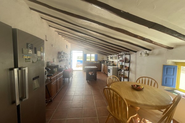 Rural Property – Caniles