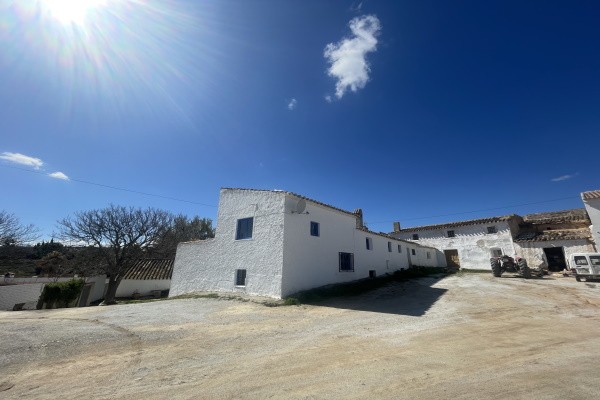 Rural Property – Caniles