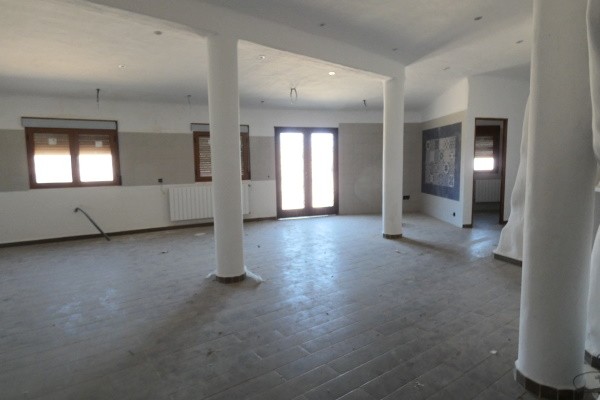 Cave House – Galera