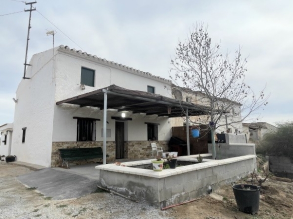 Rural Property – Caniles
