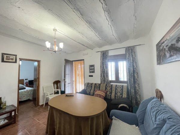 Rural Property – Caniles