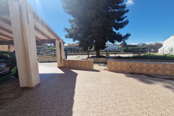 Cave House – El Margen