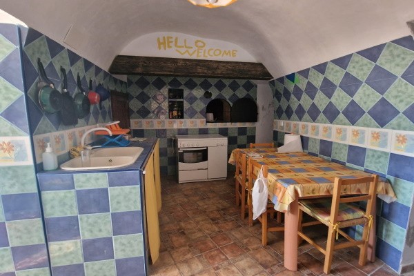 Cave House – El Margen