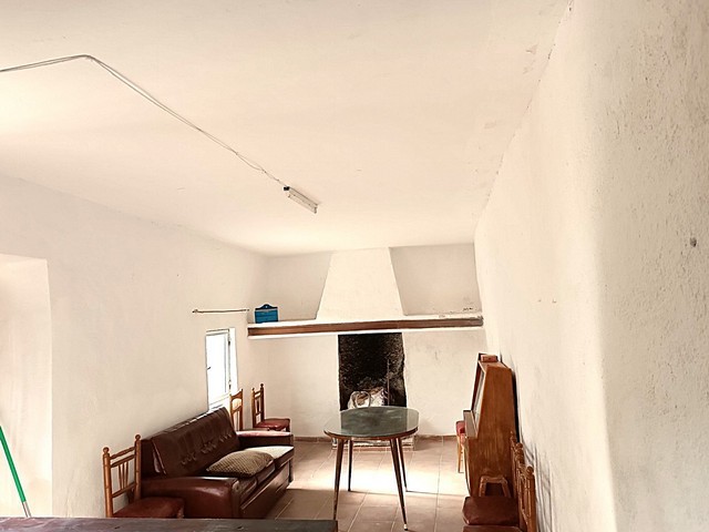Rural Property – Caniles