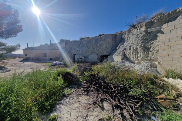 Cave House – Cullar