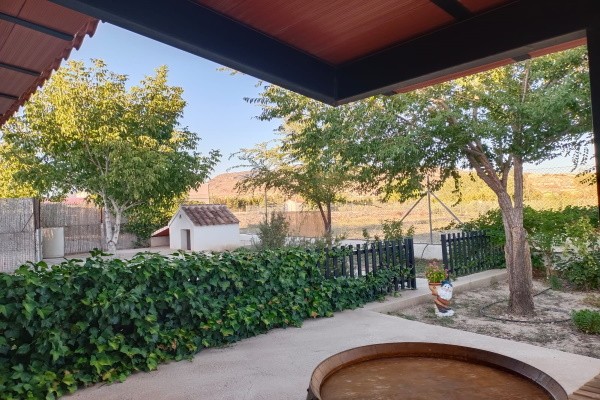 Village Property – Huescar