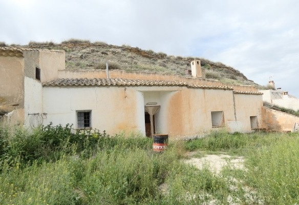 Cave House – Galera