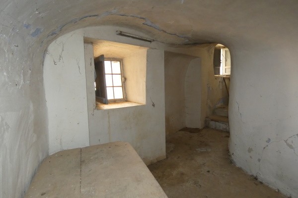 Cave House – Galera