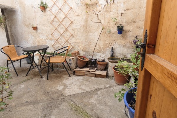 Village Property – Galera