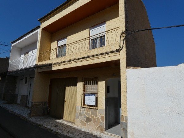Town House – Caniles
