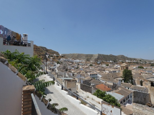 Cave House – Galera