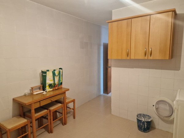Cave House – Galera